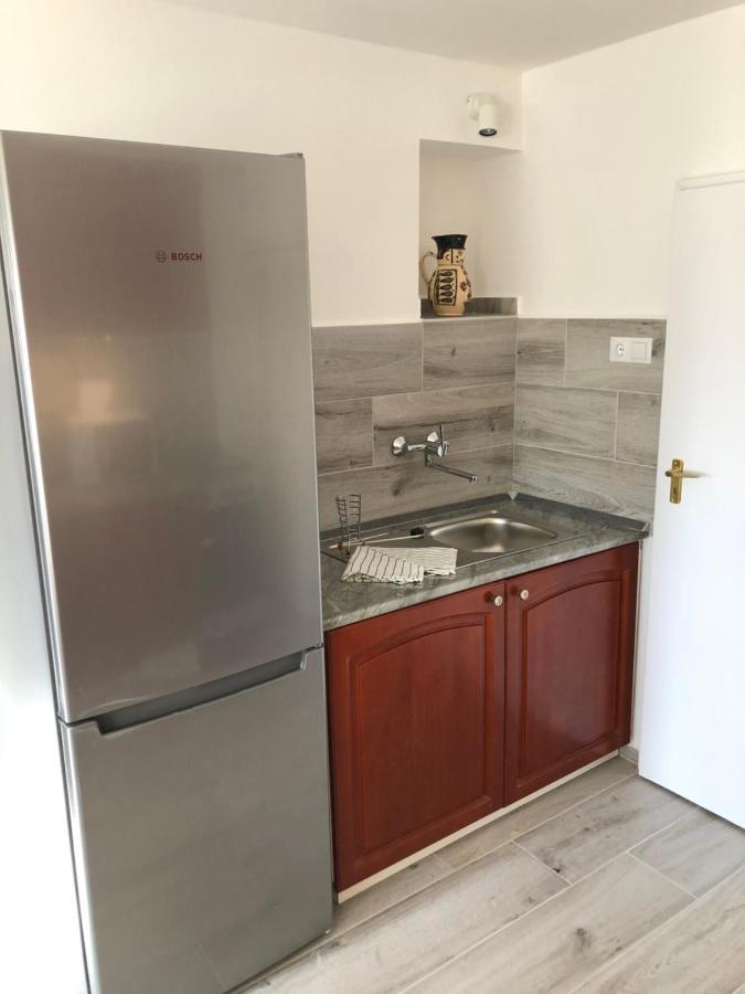 Leander Apartman Balatonakali Exterior foto
